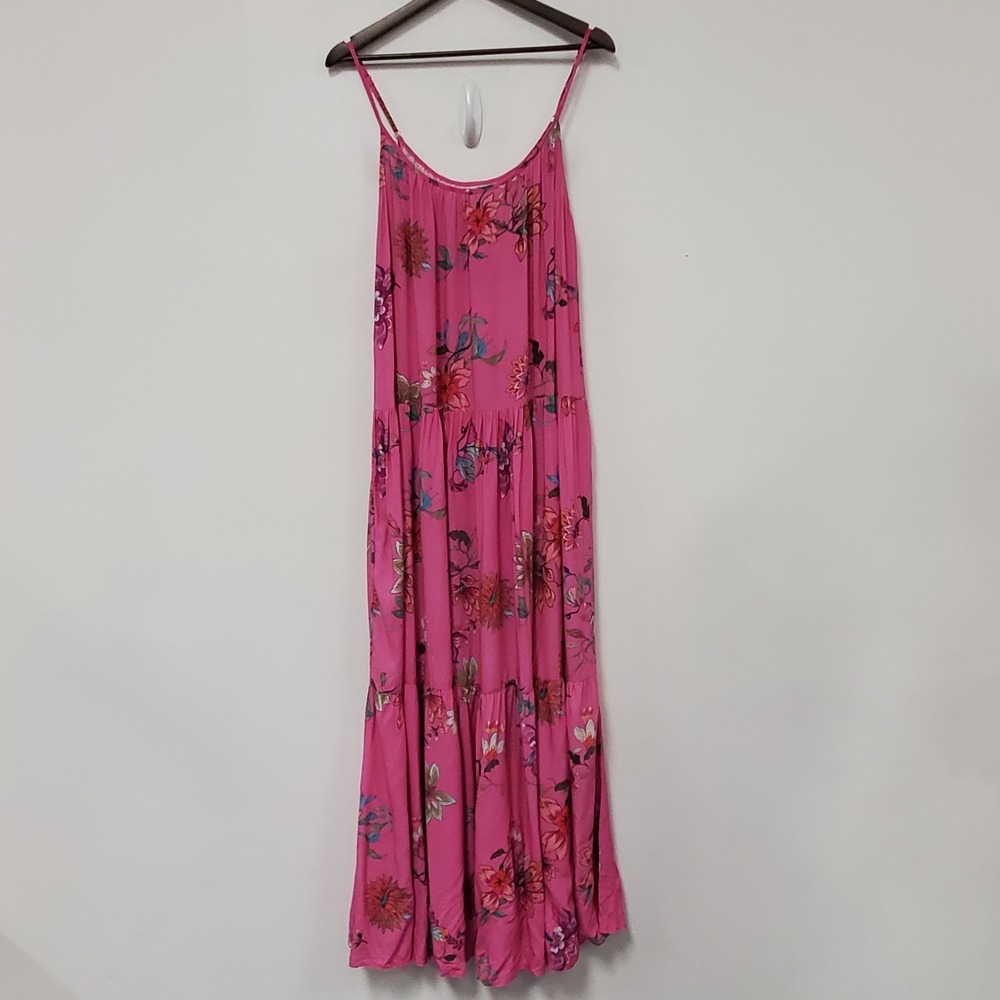 Pily Q PQ Tiered Maxi Dress Size M/L Bohemian Beach Oversized Relaxed Resort